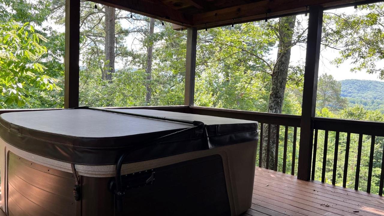 Mistletoe Cabin- Private Cabin W Views, Hottub, Pet Friendly 머피 외부 사진