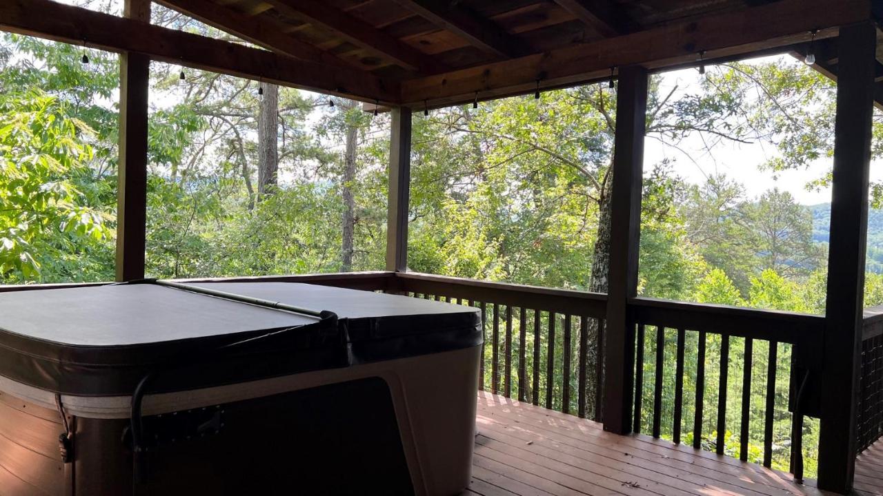 Mistletoe Cabin- Private Cabin W Views, Hottub, Pet Friendly 머피 외부 사진